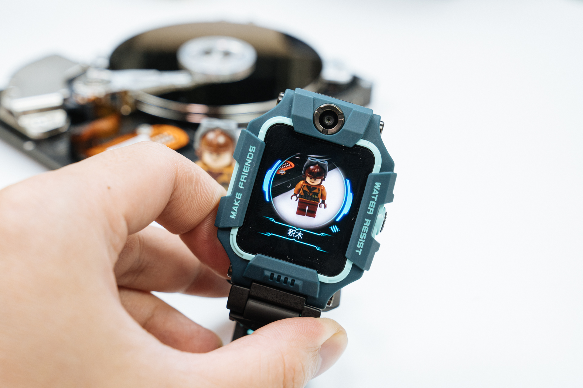 3608xs和小天才q1r手表哪个好,儿童手表360好还是小天才好