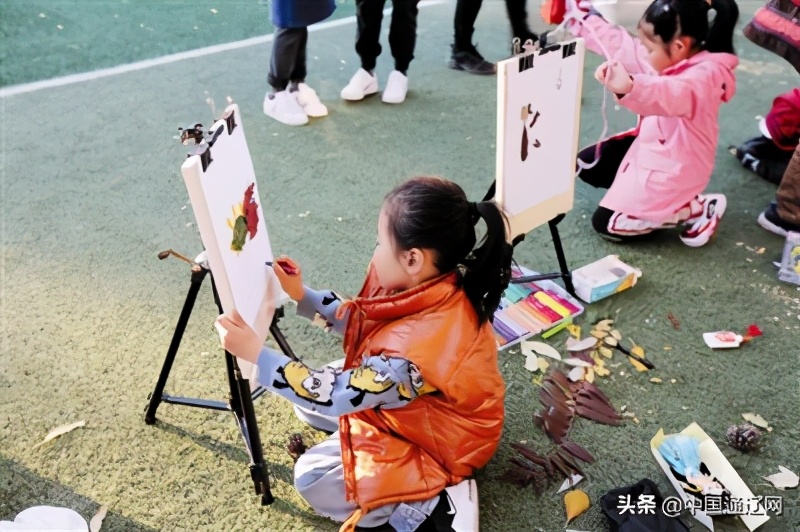 小朋友，来和美丽的秋天约会吧