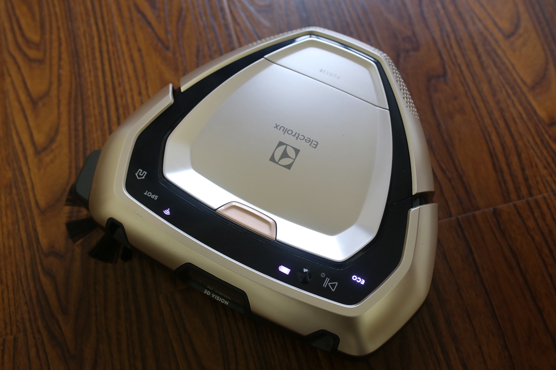 扫地机器人新型,扫地机器人有什么创新