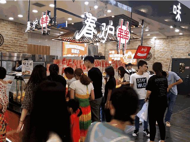 18平小店月销1800万营销方案,18平服装店一年收入