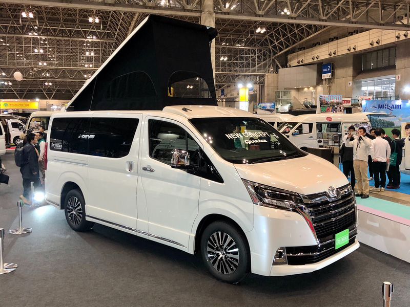 无厘头汽车丨丰田2020露营车：顶部开帐篷，有2楼的车？