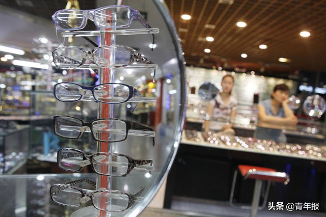 防蓝光防辐射眼镜真的有用吗,防蓝光近视眼镜防辐射抗疲劳