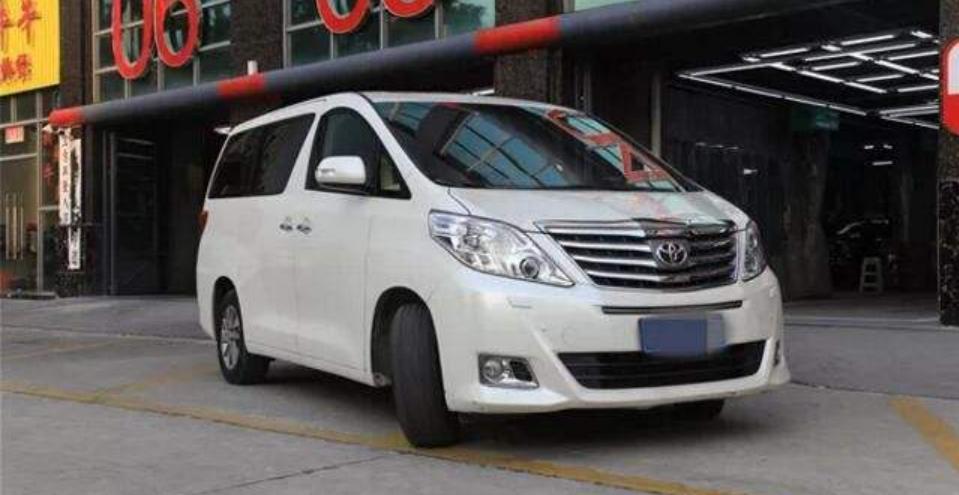 中港车商务车司机收入,香港中港汽车司机真实生活