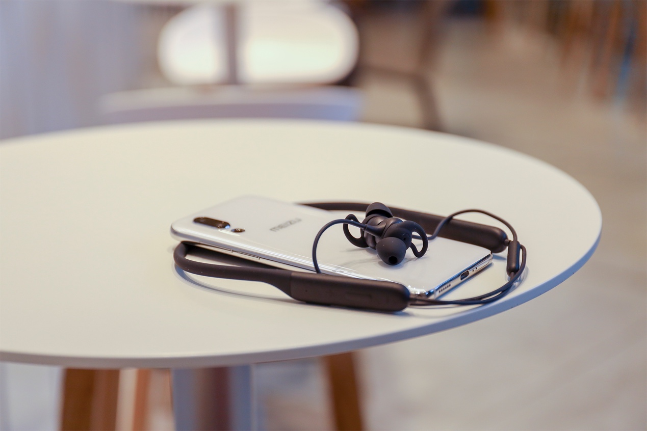 基本感觉不到噪音的存在？魅族EP63NC使用一周有感