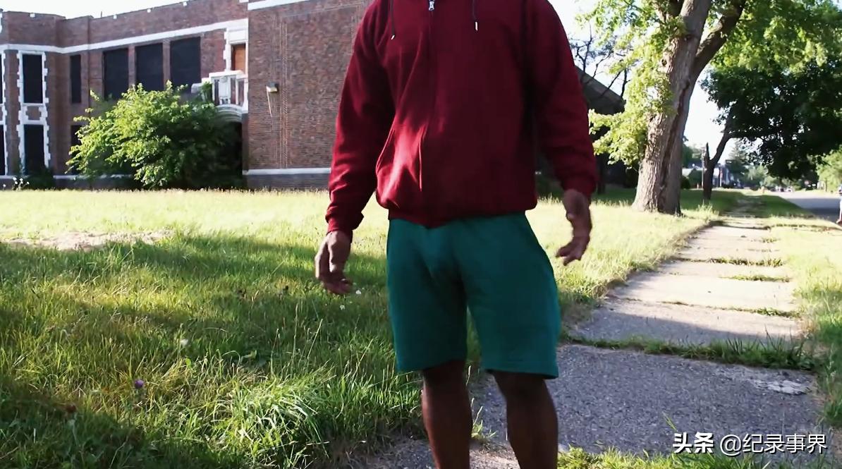 美国最危险的黑帮城市,美国废弃城市底特律