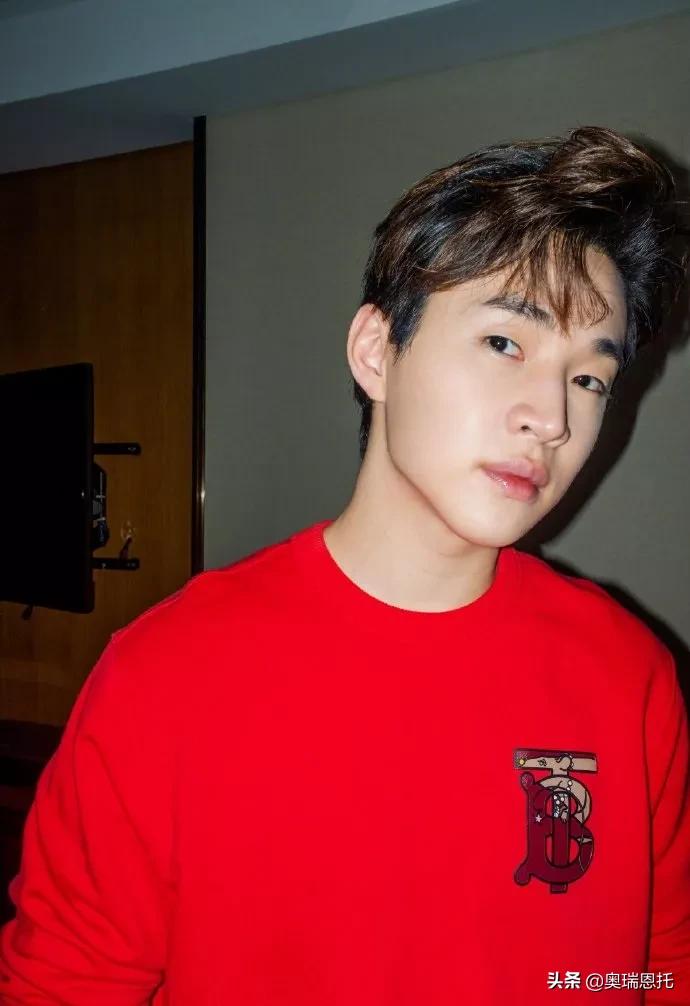 burberry深蓝色搭配 (burberry鼠年限定)