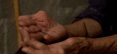 50岁阿姨自制抗衰老面膜,105岁奶奶特制面膜