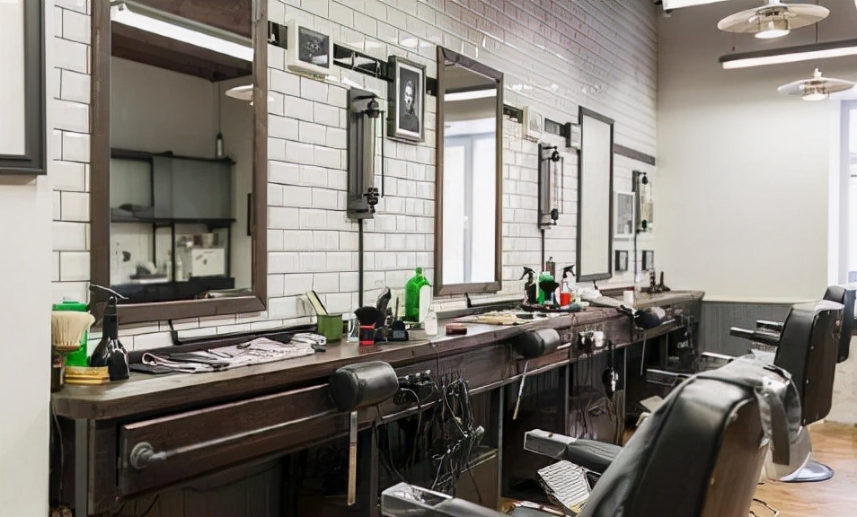 理发店用的洗发水真的好吗,为什么理发店用的洗发水比较好