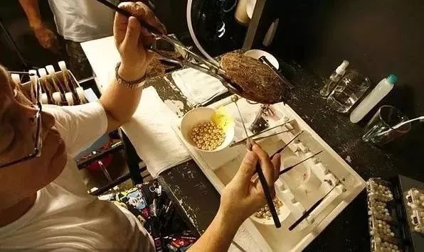 招财平安天珠,能转运聚财的红绳银珠