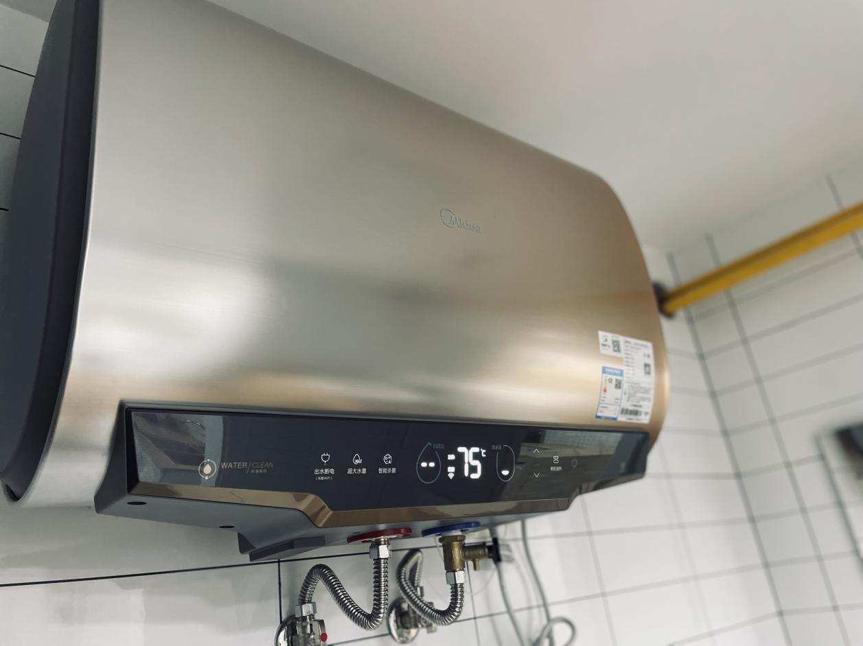 怎么选电热热水器4个建议很实用,电热水器和热水器哪种好一点