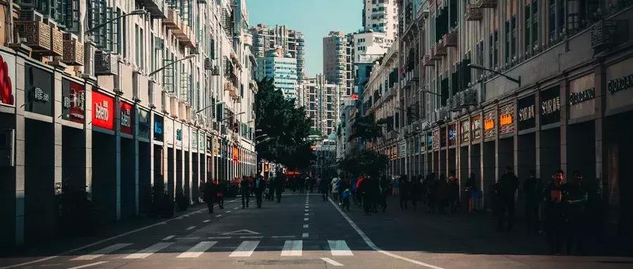 嫁给厦门本地人是什么感受?“没房没钱,全家挤在岛内老破小”