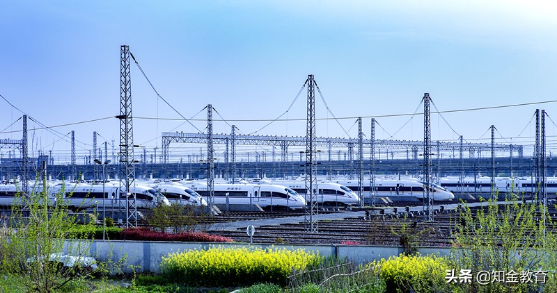 男生大专学什么专业最好有前途,男生大专就业前景最好的十大专业