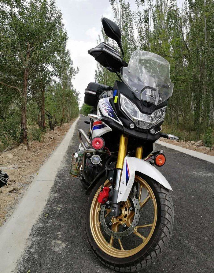 本田190x猛鸷与战鹰,本田战鹰190x跟五羊本田猛鸷对比