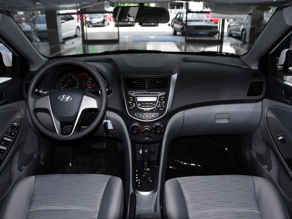 4万块钱左右的合资小轿车,4万左右合资手动挡二手车