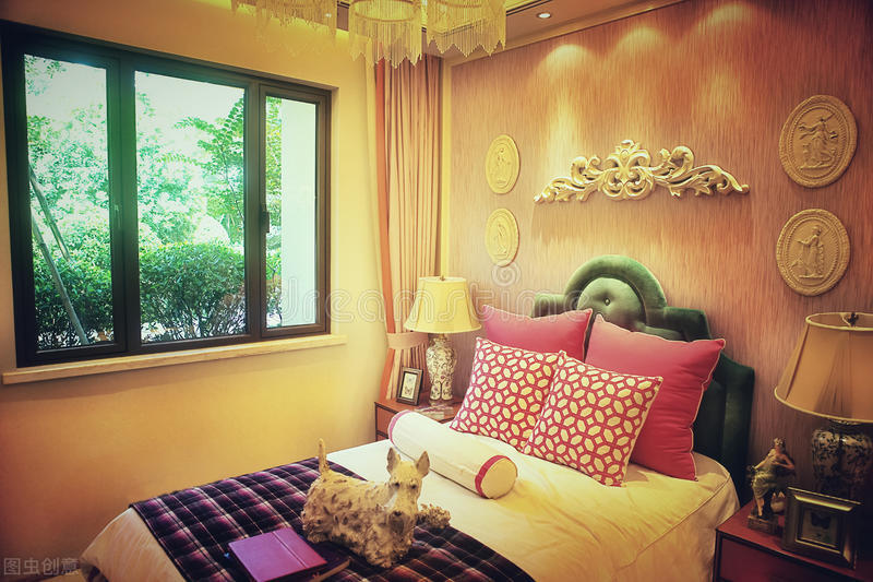 舒适的布艺床让你的家更有温情,舒适的床高级