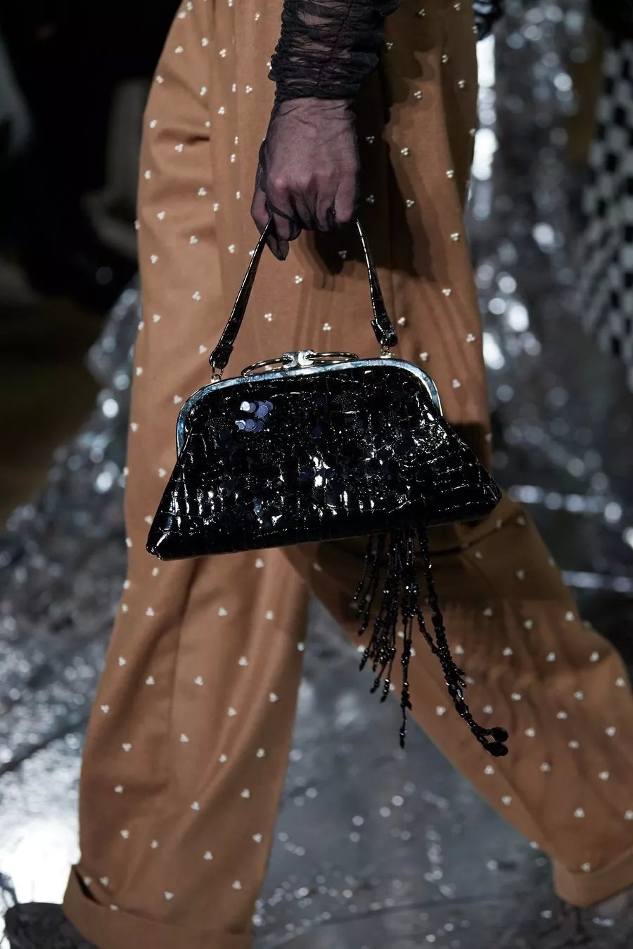 2019伦敦时装周时髦的冬天穿搭,2020年伦敦时装周视频