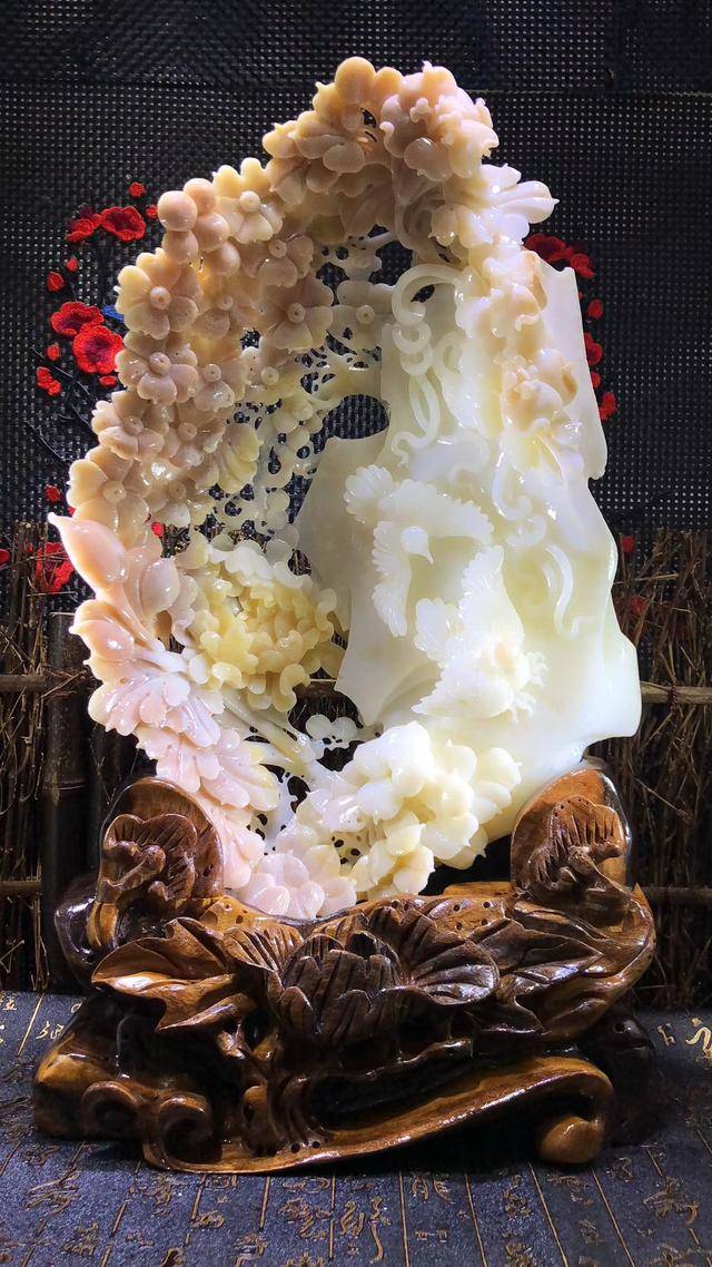 我的爱好之一是的英语,我的爱好之一是弹钢琴用英语怎么说