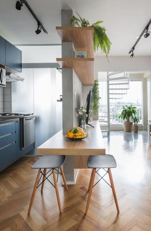 大气又实用的餐桌让家更有温馨感,家里用什么样的餐桌既漂亮又实用