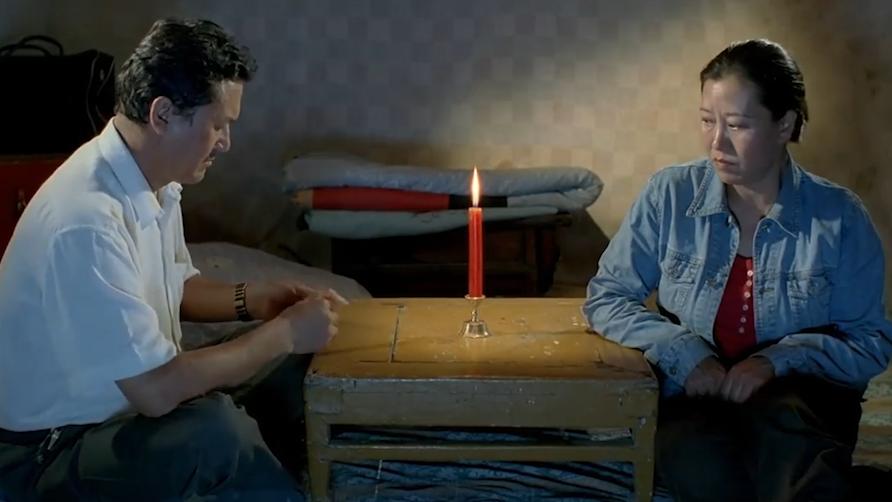 人性与欲望交织的电影，揭开中年女人难以启齿的尴尬，真实又残忍