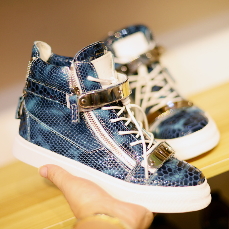 一双鞋子很重要,一双鞋子最重要的就是舒适感