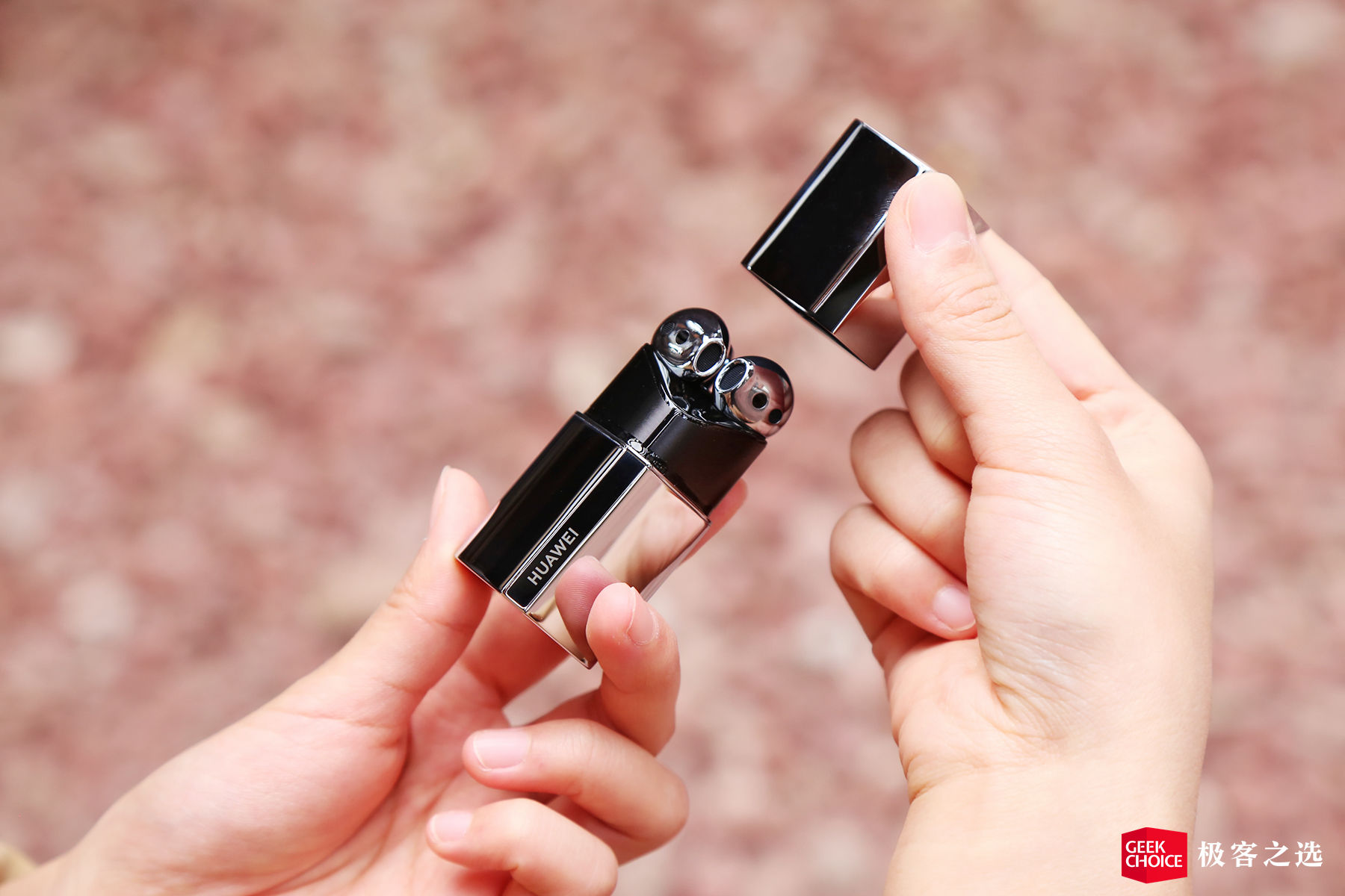 华为口红耳机冰霜银是限量版么,华为口红耳机降噪效果测评