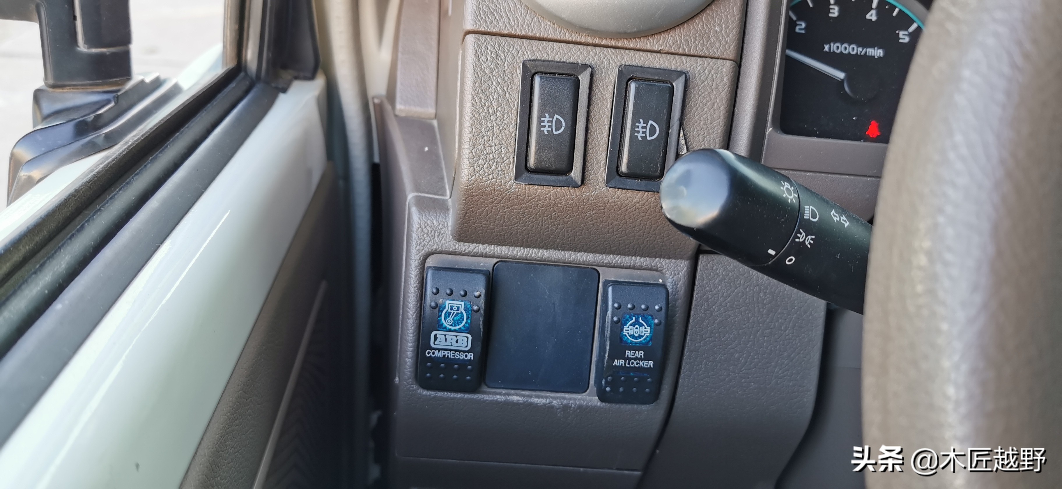 陆巡lc76二手价格,陆地巡洋舰lc76二手车值得买吗