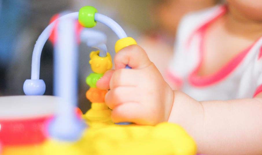 孩子前额叶发育异常怎么办,小孩大脑前额叶发育迟缓有啥表现