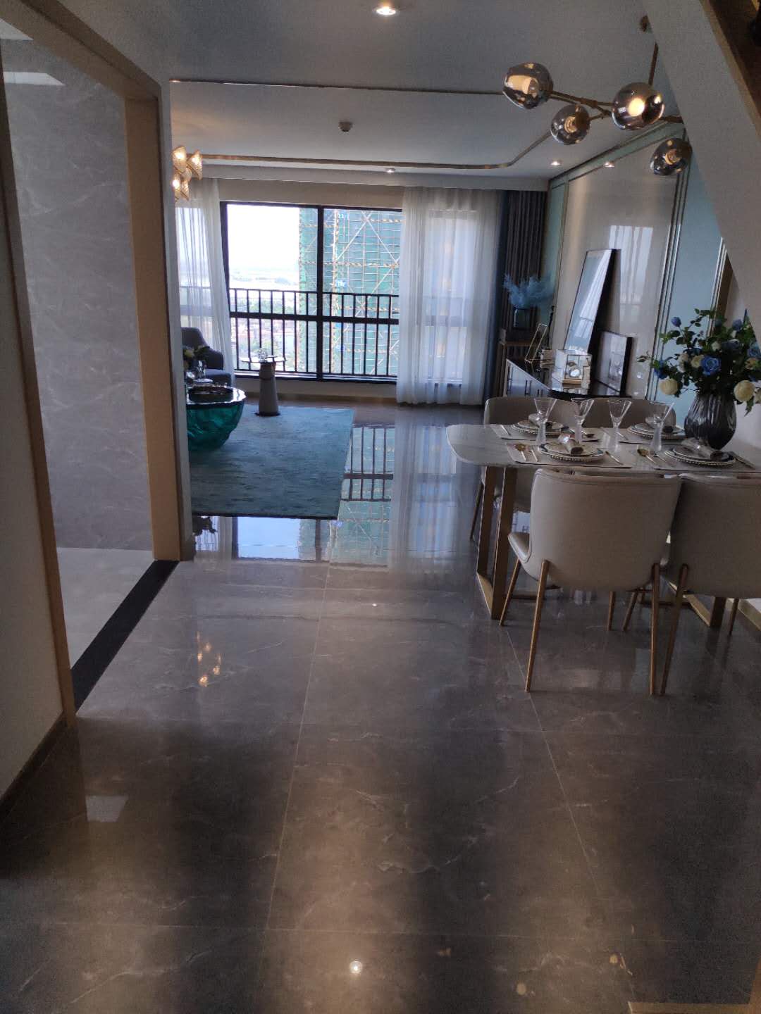 佛山藏珑华府118方样板间,佛山藏珑华府复式公寓46平