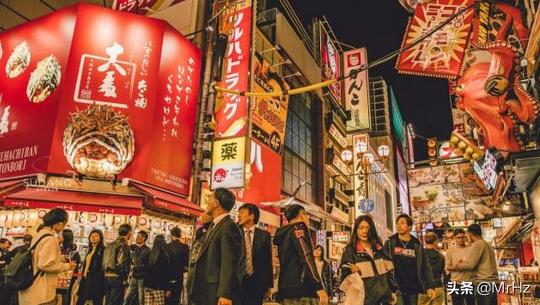 为什么中国人喜欢去日本疯狂购物？这地方几乎都是中国人：买买买
