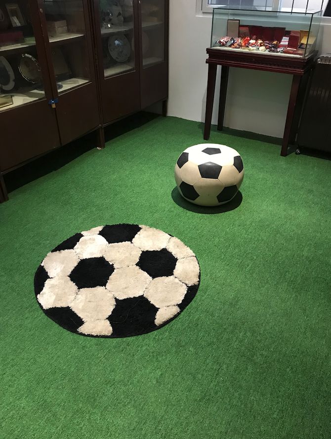 这不是足球,踢的不是足球踢的是一种精神