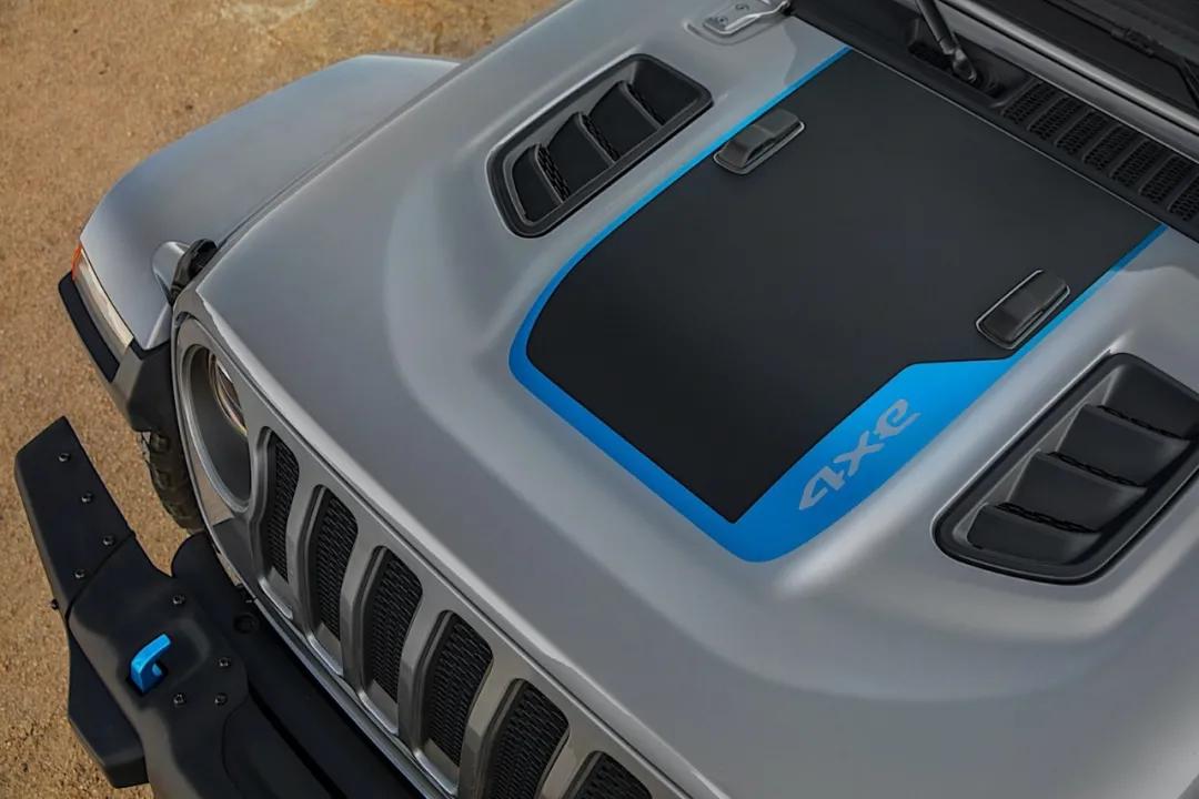 越野梦男人梦想之车jeep牧马人,牧马人海外售价