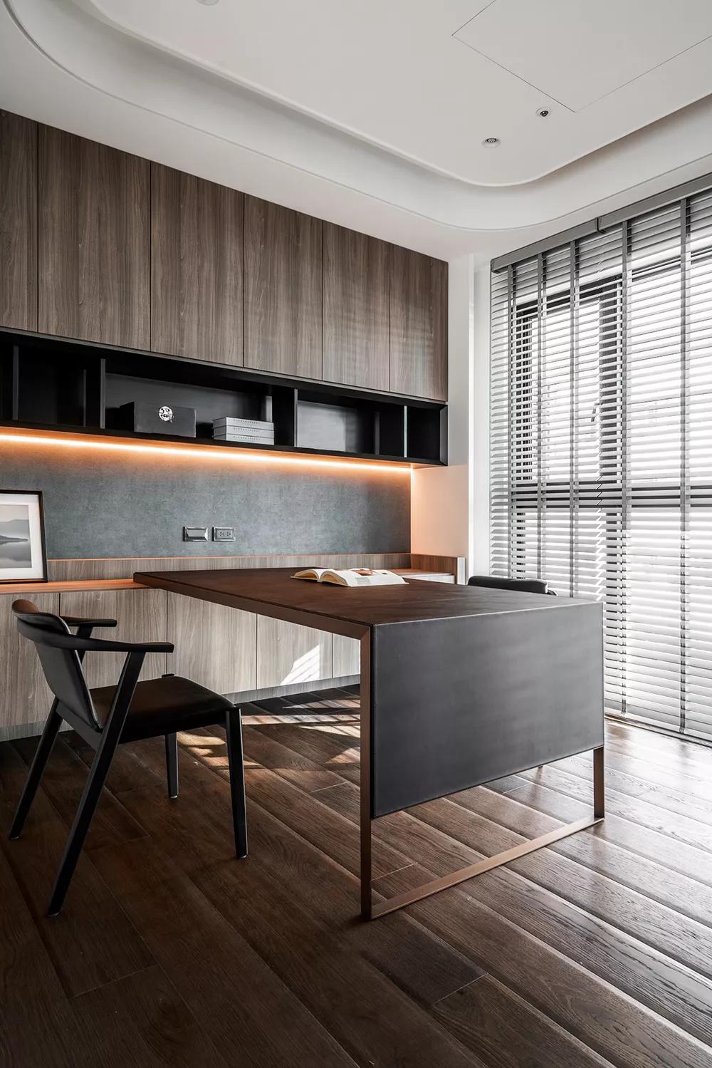 有品质的生活就能有仪式感,适合意式极简风格的门