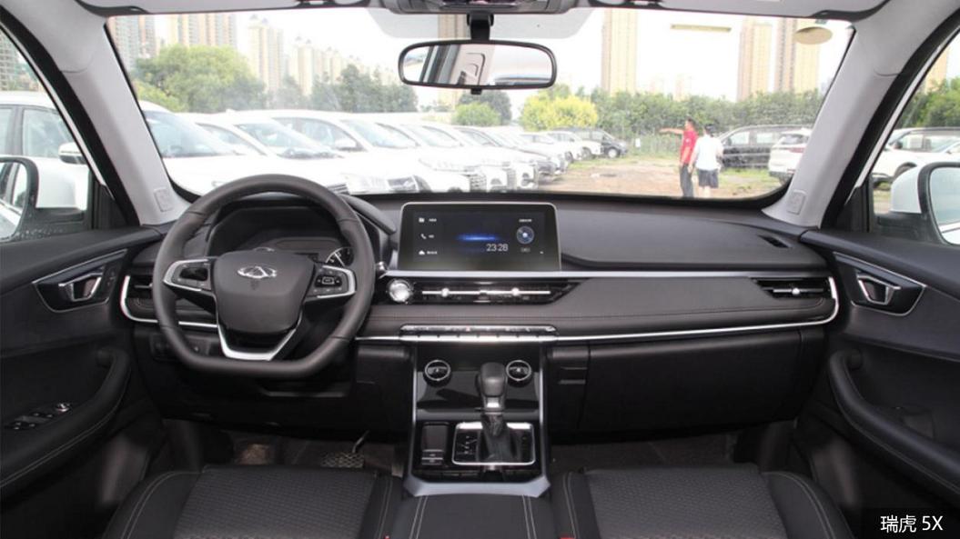 奇瑞瑞虎5x和宝骏rs3哪个好,长安cs35plus2023对比瑞虎5x