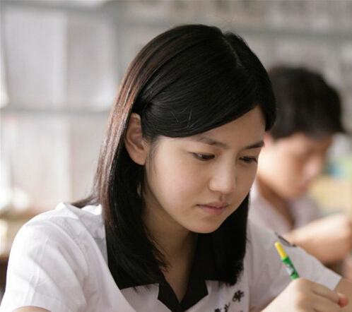 李佳琦推荐女神必备款口红,李佳琦推荐国民女神