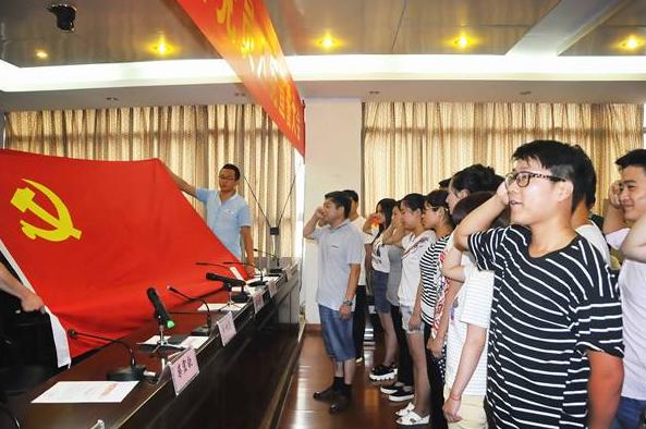 大学生就业路径,西部计划的优势?学生应该知道