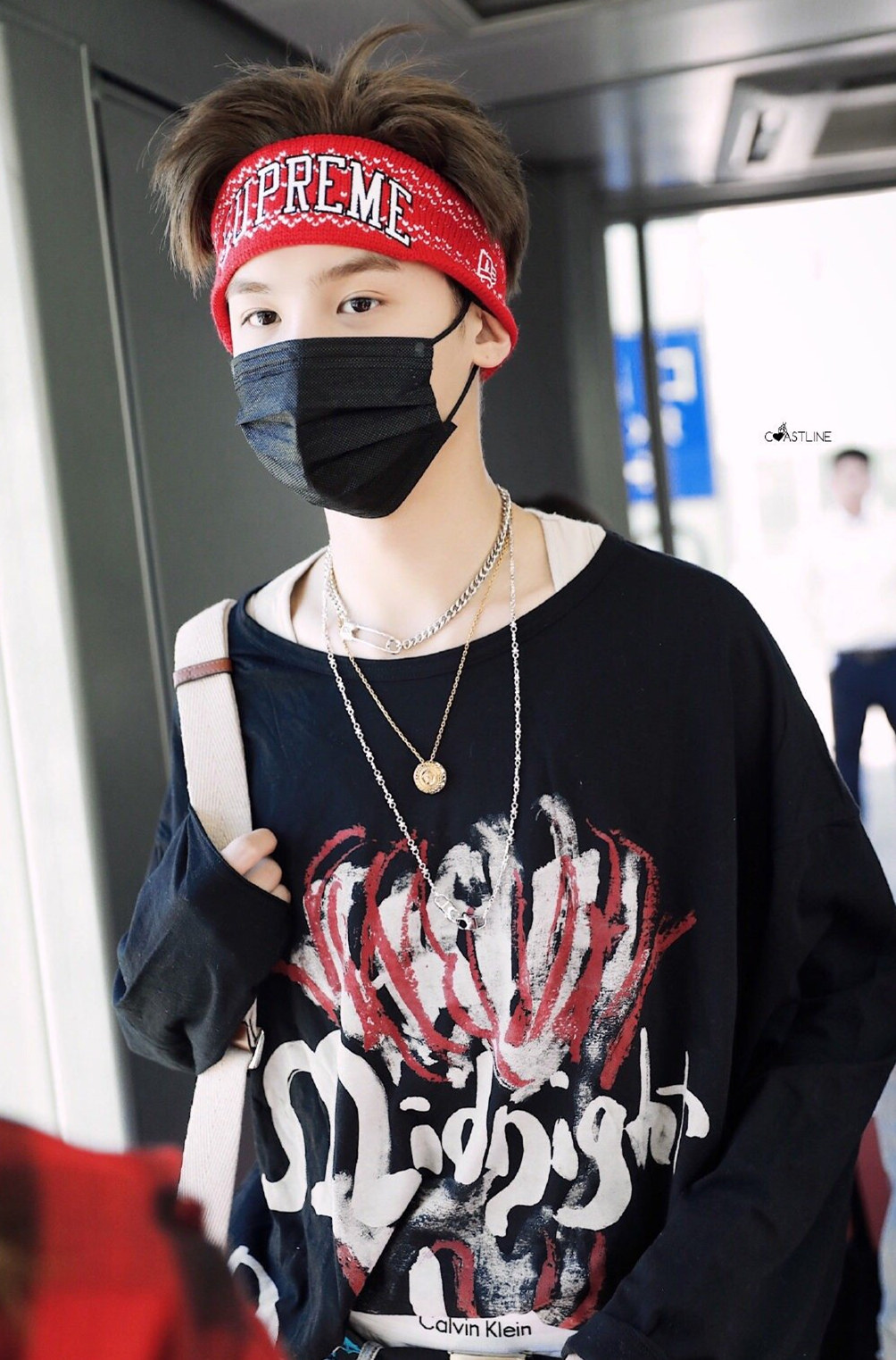 justin奇葩穿搭,justin个性