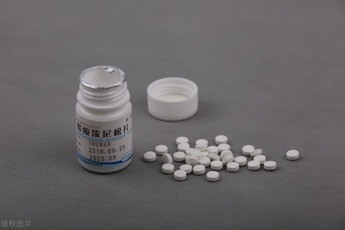 痛风和尿酸高吃什么药效果好,为什么痛风高尿酸不能擅自用药