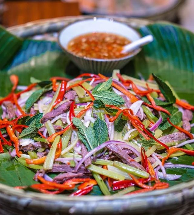 荆州绿地铂骊酒店宴会厅,荆州绿地铂骊酒店有多少房间