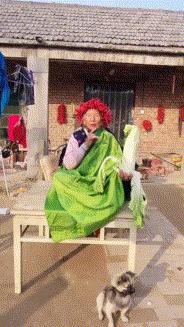 野小伙爱上富家千金,野小子搞笑视频