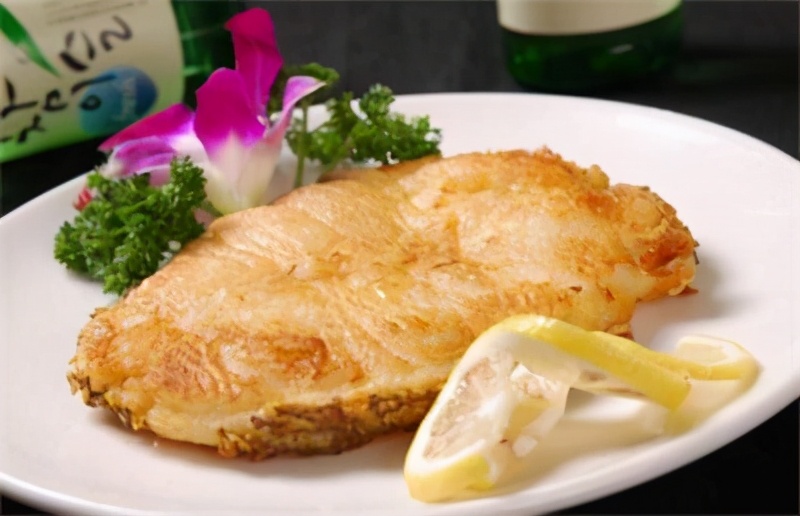 为了鳕鱼，这个弹丸小国和英国皇家海军打了三仗，居然都赢了