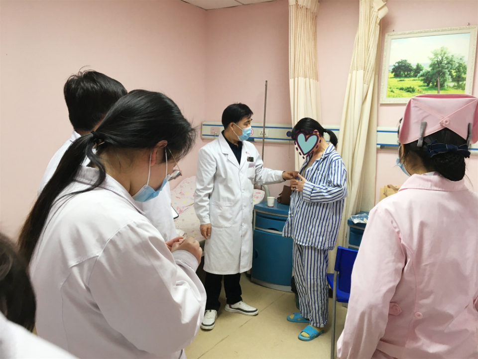 让甲乳病患者拥有健康与美丽——记济南中科甲乳医院院长王兆太