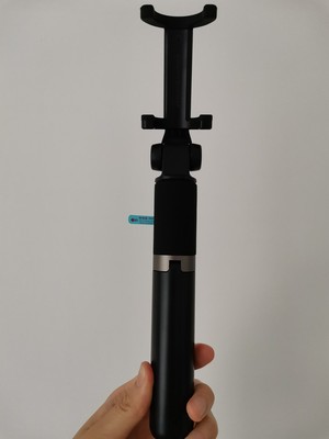 华为有线自拍杆的使用方法及操作,华为手机用自拍杆的使用方法图解