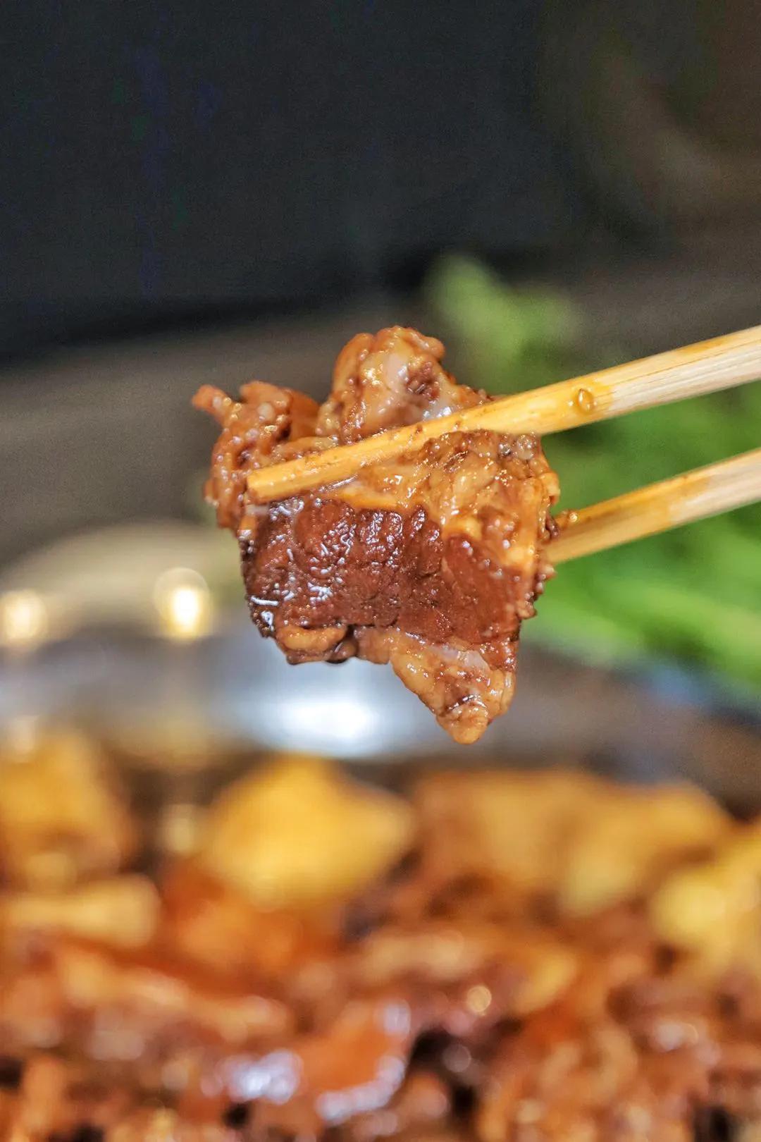 太香了连吃3碗米饭,牛筋牛板筋火锅