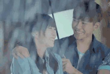 劳斯莱斯带伞的车多少钱,劳斯莱斯配的雨伞多少钱