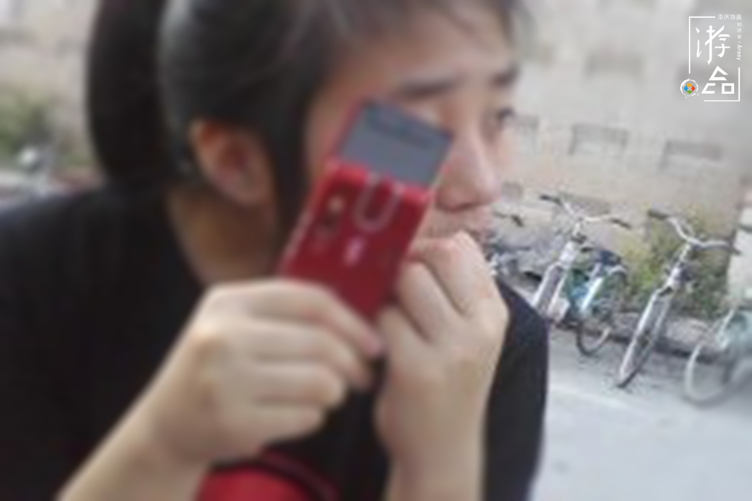 重庆人把自行车当作玩具，在滨江路和奥体中心，体验过租来的快乐