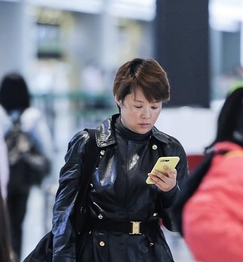 袁立怒怼许晴视频,袁立怼王中军的视频