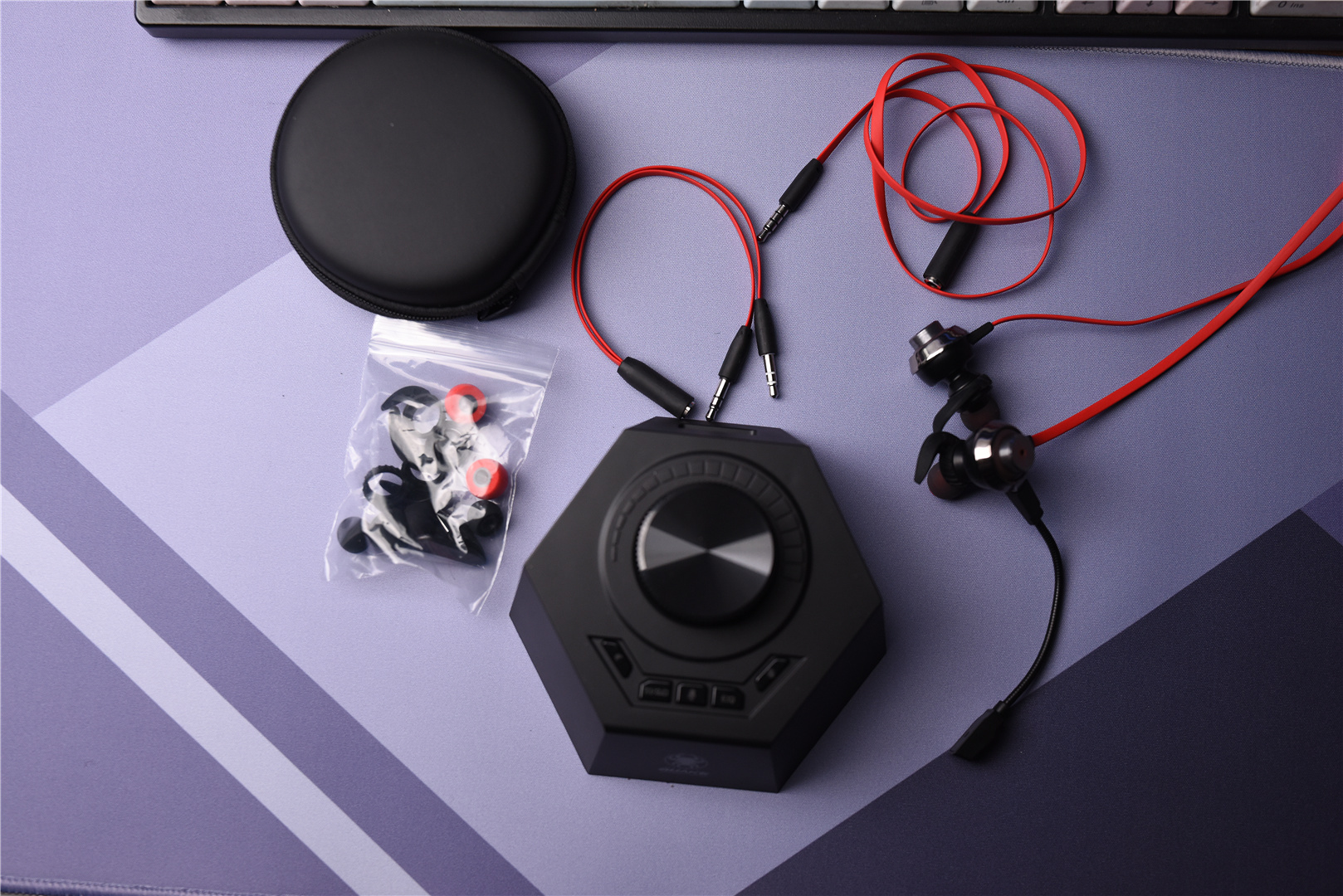 娱乐吃鸡两不误——浦记G50+GameDSP虚拟7.1游戏耳机套装简单开箱