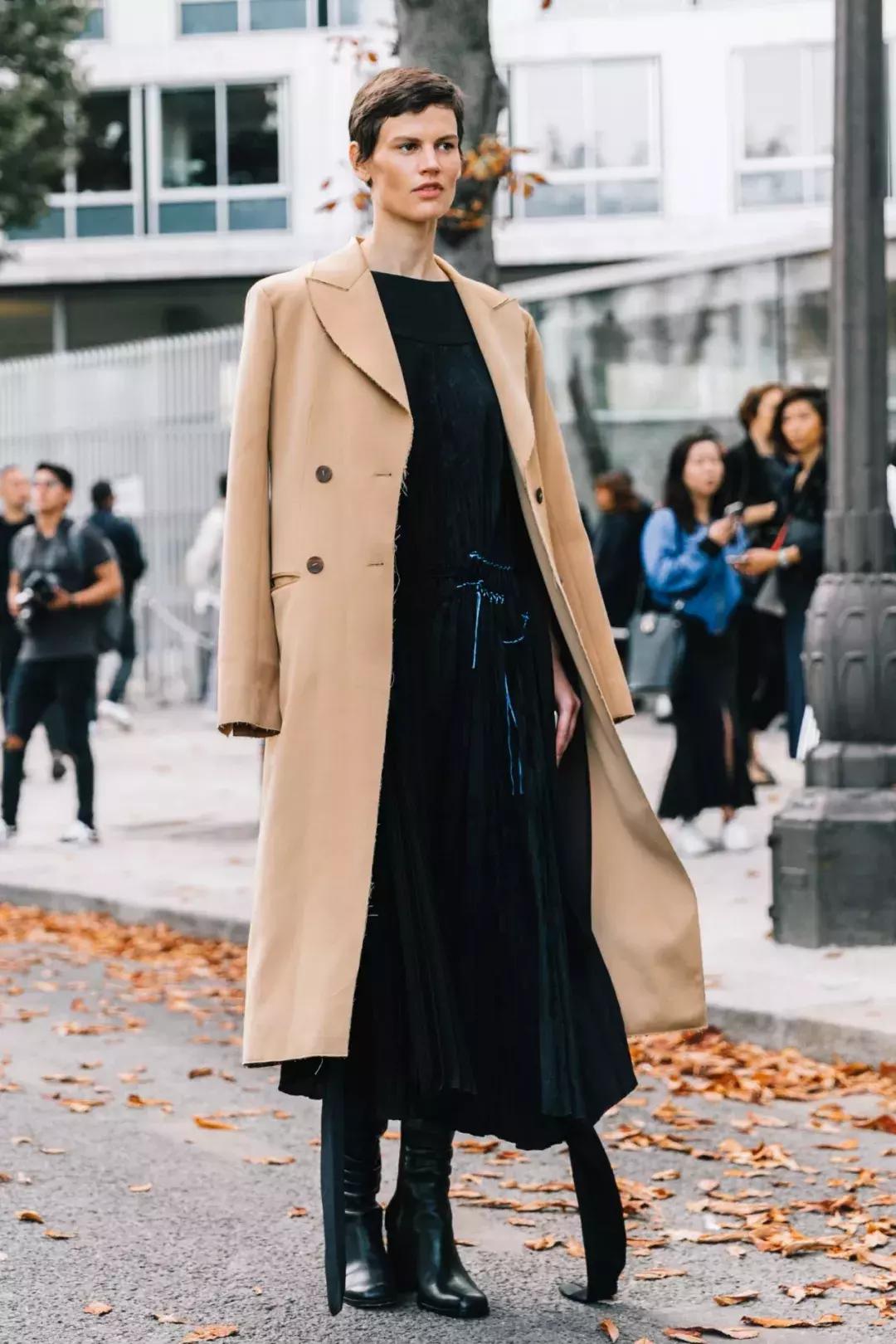 方领连衣裙冬天怎么穿,冬天也能穿的裙子