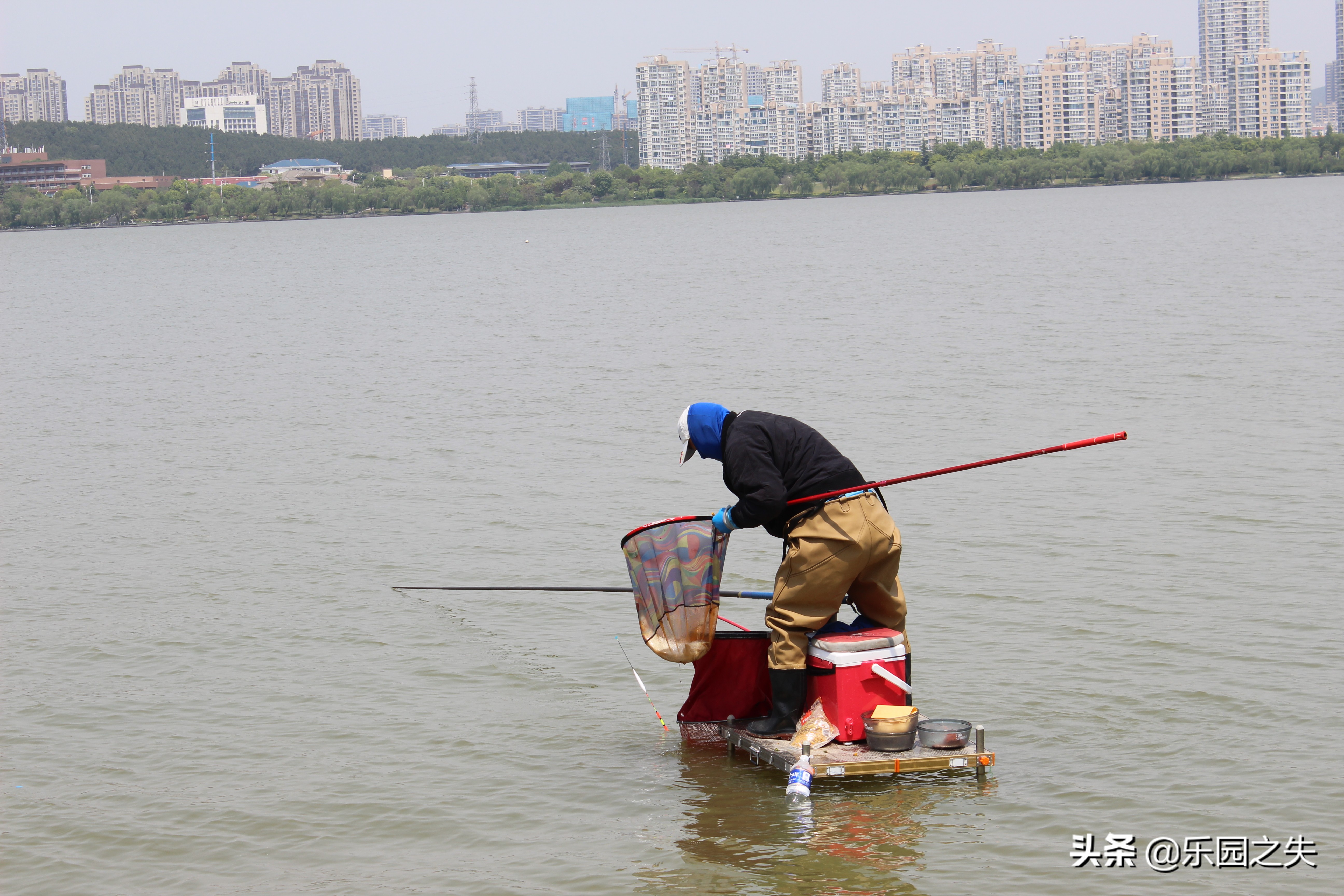 野钓莲花湖水库钓鱼技巧,百花湖野钓如何选钓位最佳