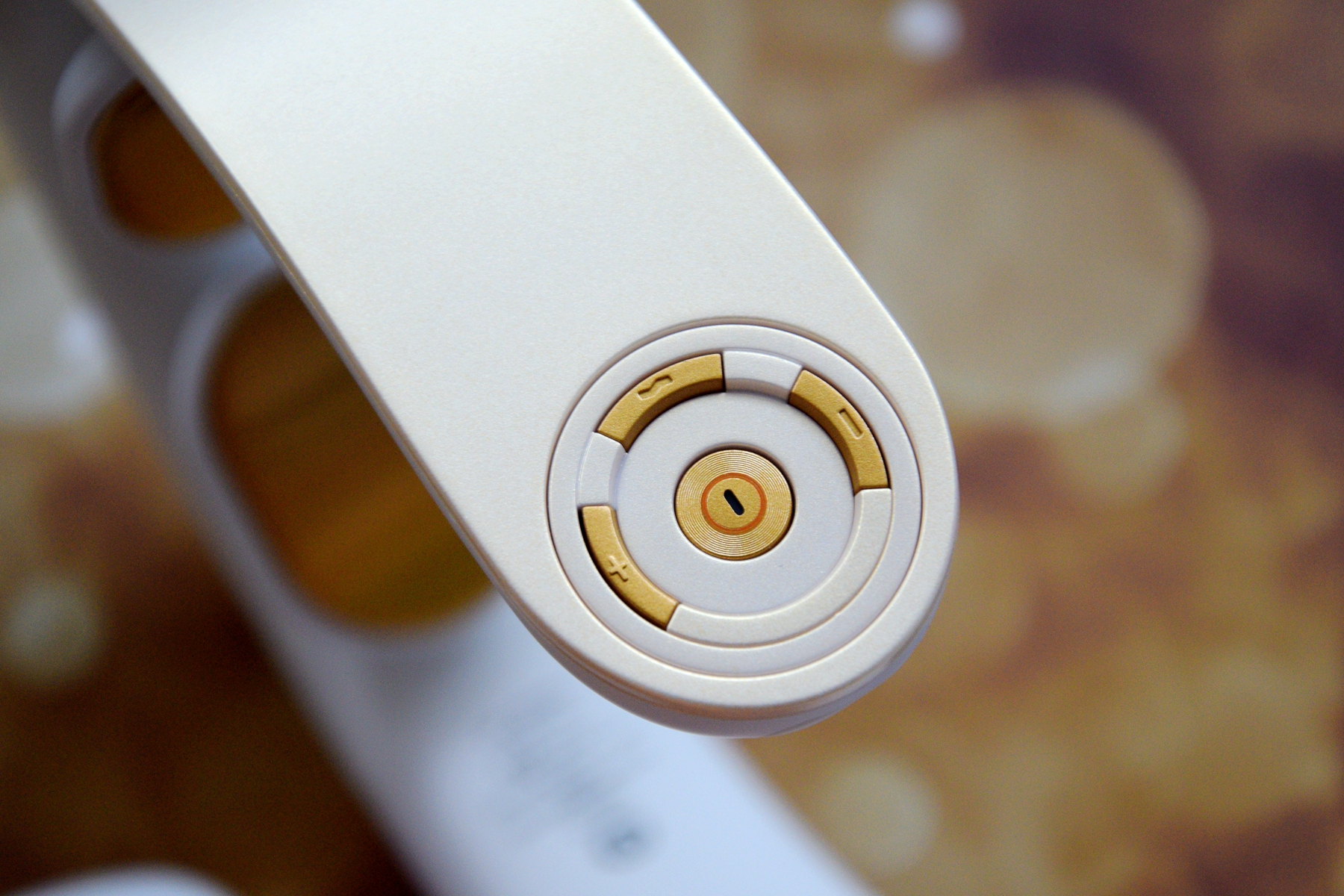 金稻颈部按摩仪和小熊颈部按摩仪,为什么用了颈部按摩仪颈部会酸痛